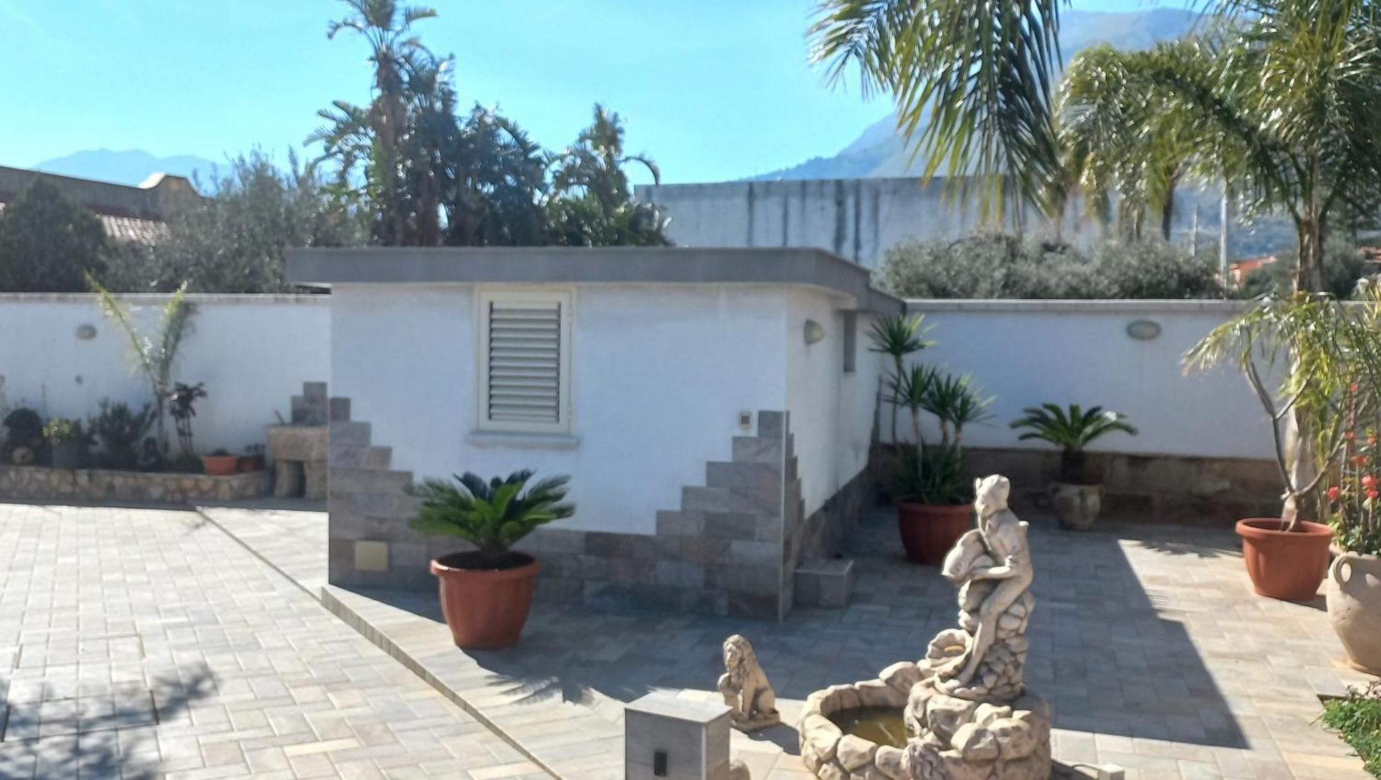 Villa Annamaria Carini Buitenkant foto